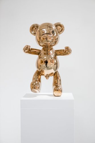 Bare Hug, 2016