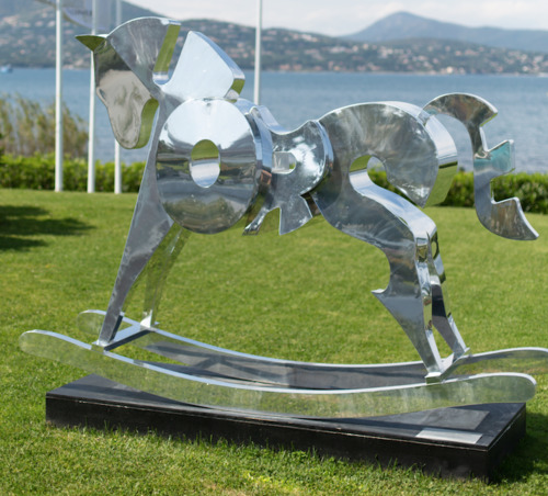 Horse Monumental